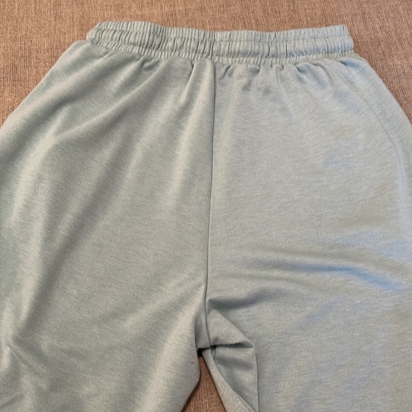 SHEIN Light Sage Green Joggers with Elastic waist band, drawstring and p… - Picture 4 of 6